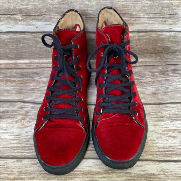 🐾✨ CHARLOTTE OLYMPIA “Purrfect” Red Velvet High-Top Sneakers – Size 8.5 ✨🐾 - Picture 6 of 10